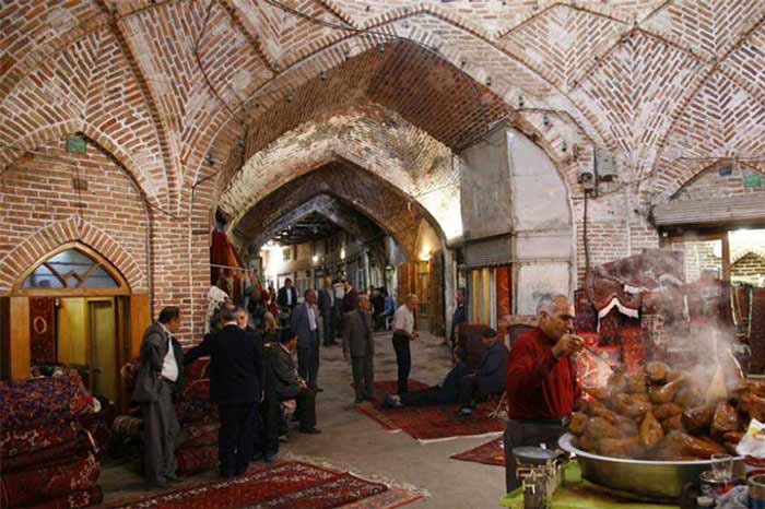 ۱- بازار سنتی کرمانشاه (تاریکه بازار)